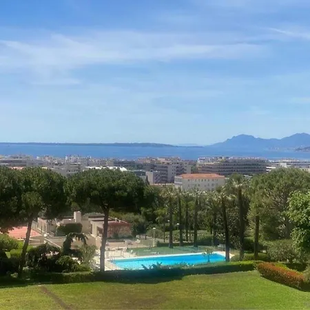 Apartment Superbe Vue Mer, Plage, Piscine, Tennis, Parking Antibes